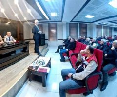 2025 Yılı Anzer Balı Değerlendirme Toplantısı Yapıldı